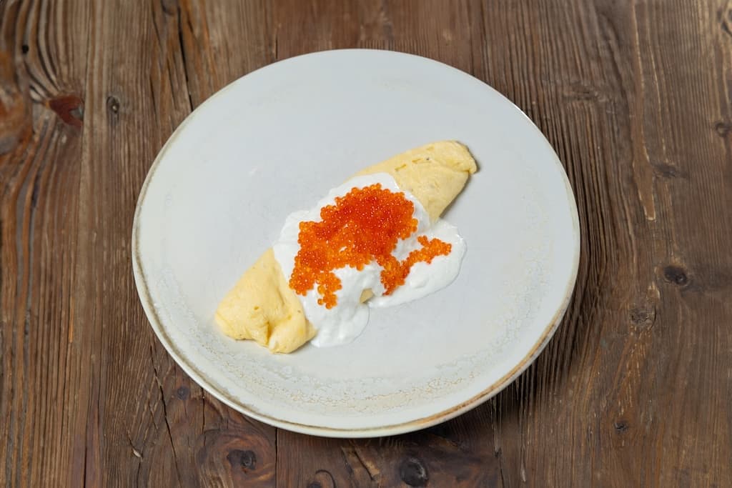 Omelette Le Franse: salmon and caviar