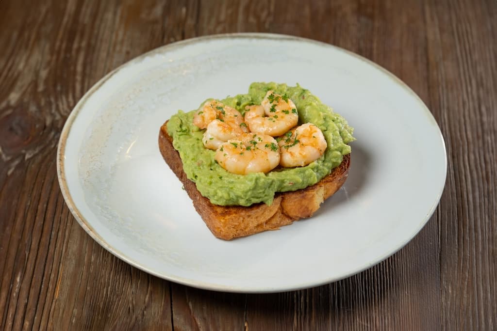 Avocado toast with shrimps