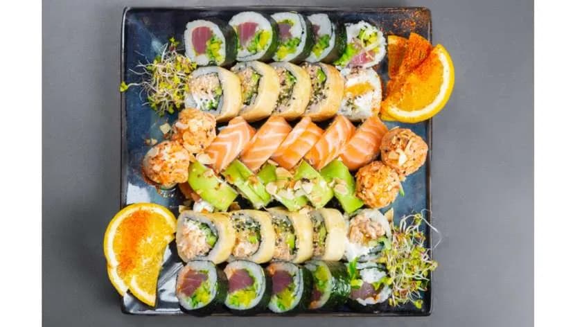 Zestaw #4 34szt 1300g*