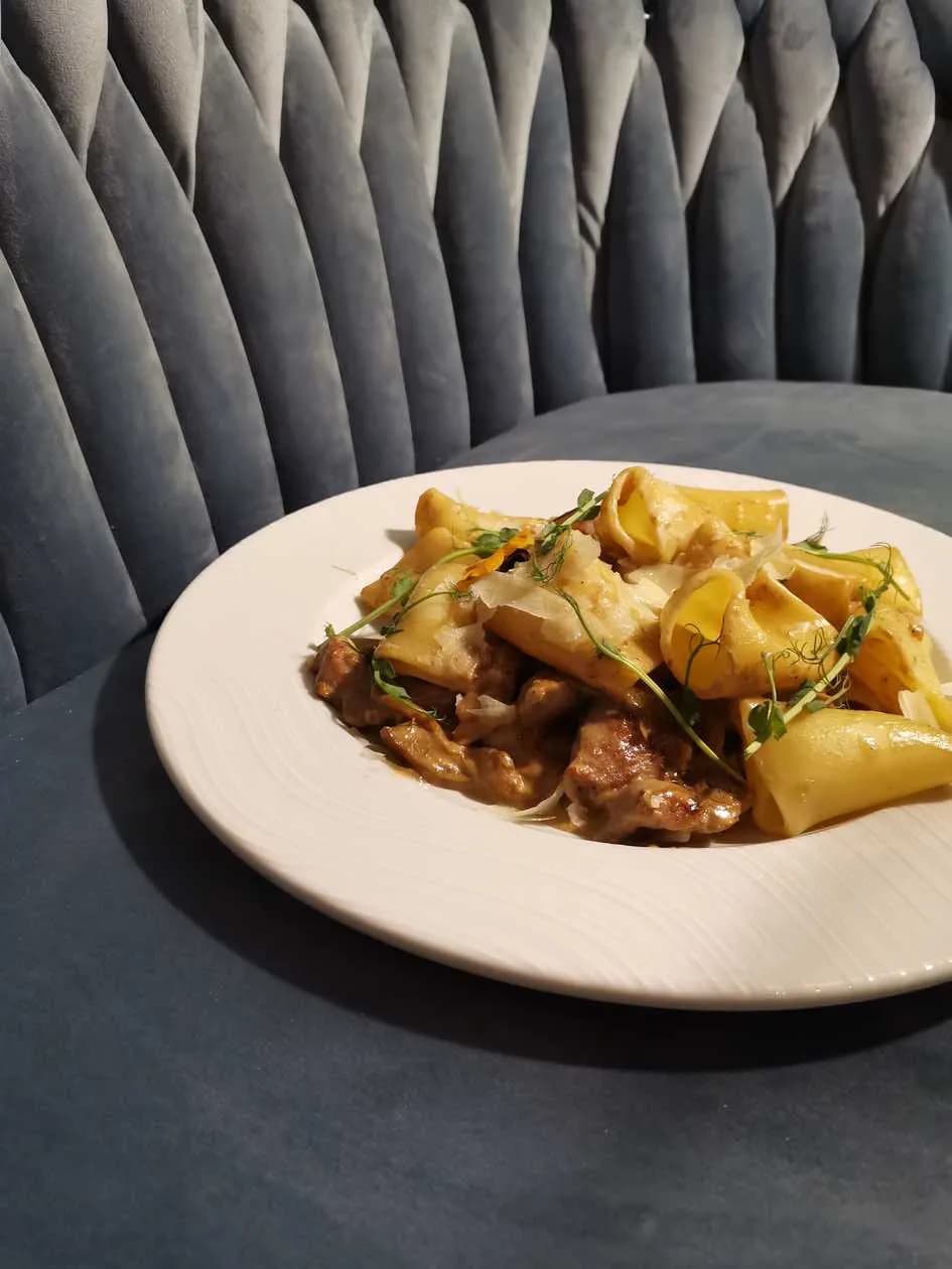 Paccheri al sugo di porcini