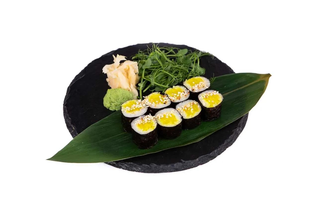 Hosomaki with Oshinko