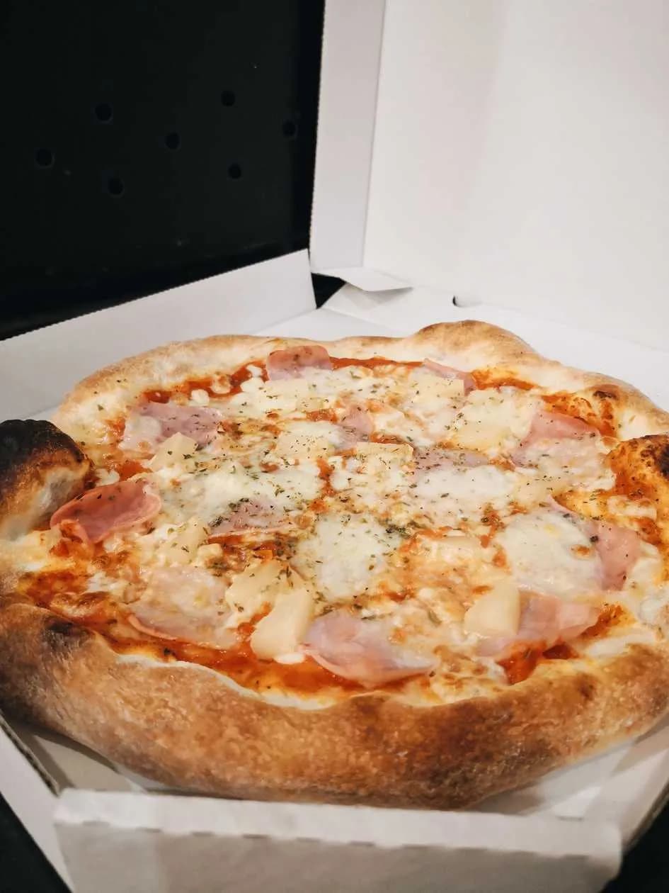 Pizza Hawaii