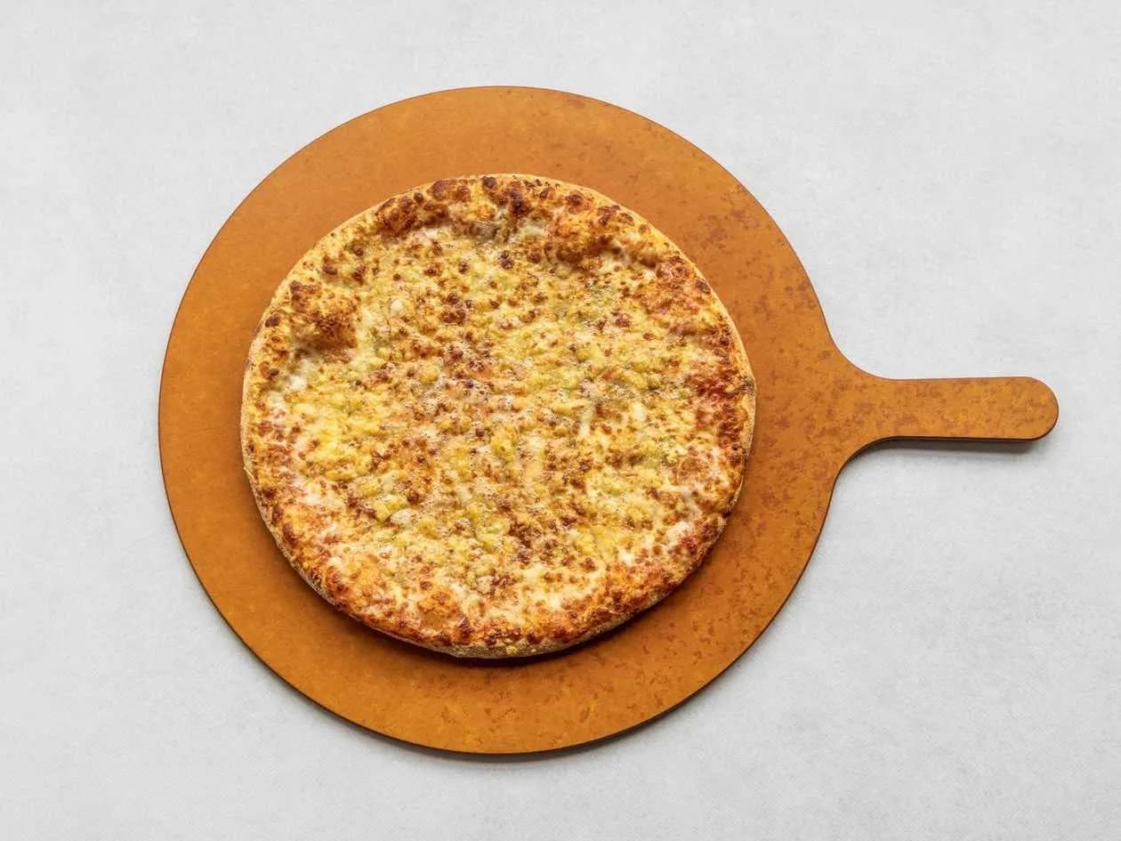 Pizza Four Cheese