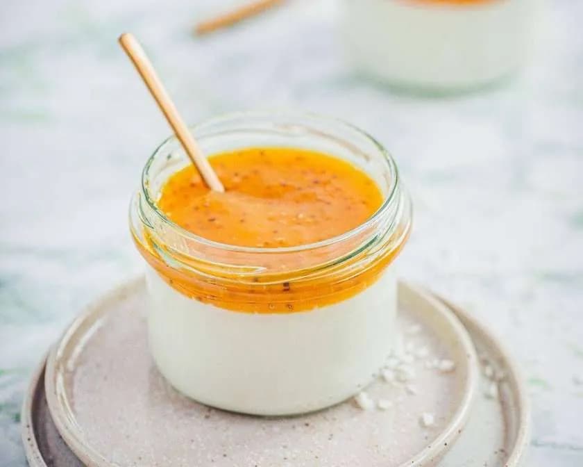 Mus waniliowy z chia i marakują