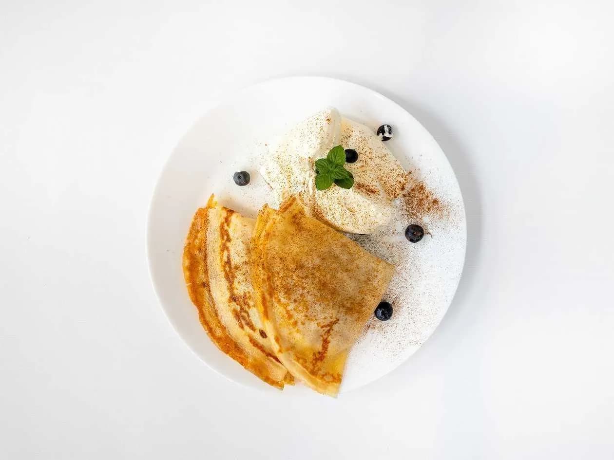 Pancake with Toffee Sauce