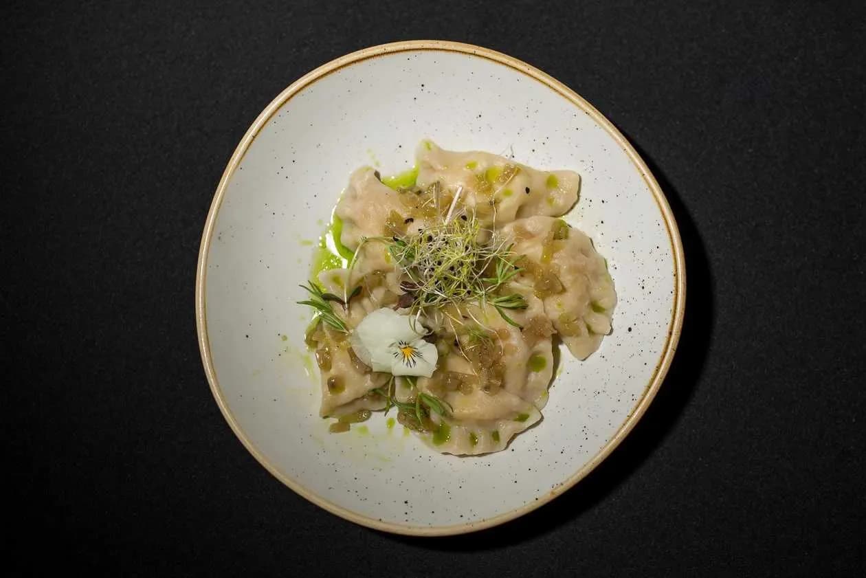 Pierogi z wędzonym serem i ziemniakami 6szt.