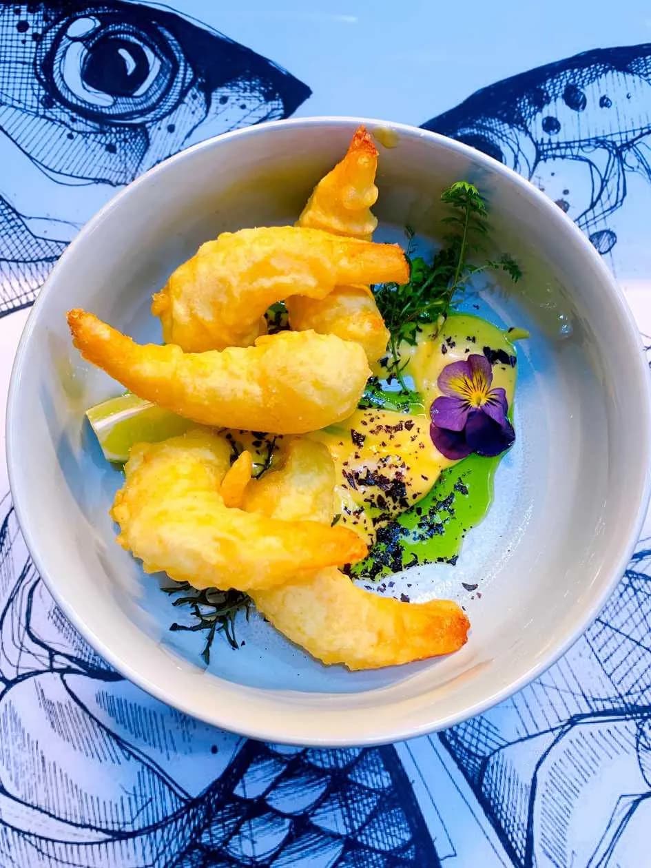 krewetki w tempurze  z sosem mango mayo (5sztk.)