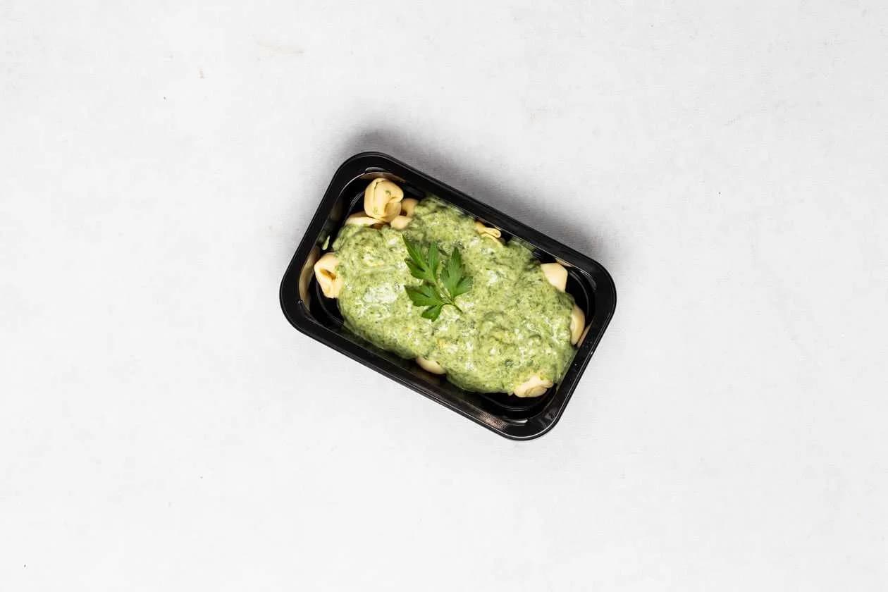 Meat Tortellini with Spinaci Sauce