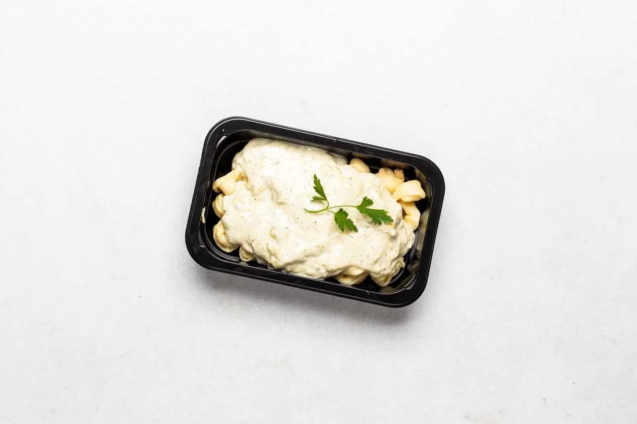 Cheese Tortellini with Broccoli Sauce