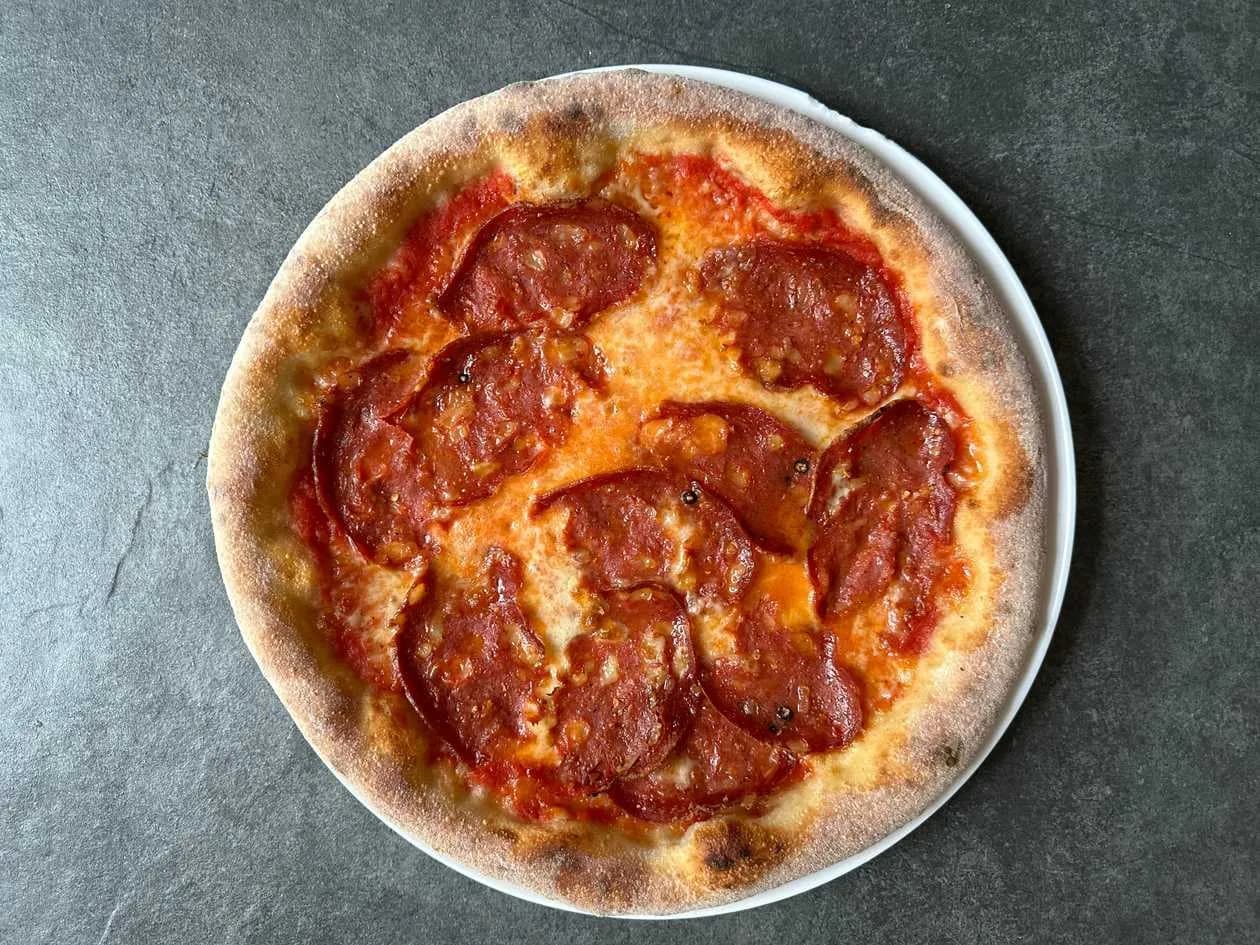 Pizza Spicy Salami