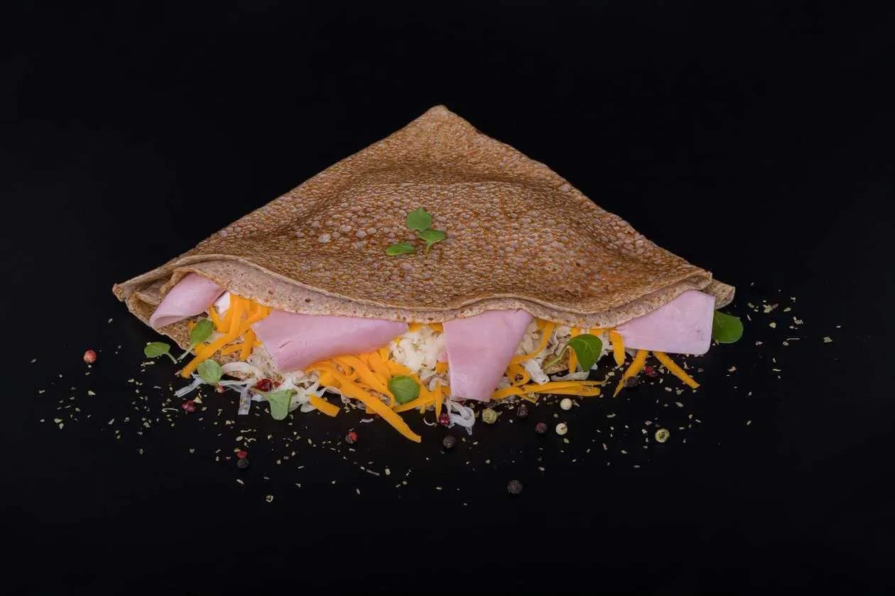 Crepe with Ham and Cheese