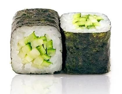 Hosomaki with Cucumber and Philadelphia Cheese