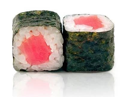 Hosomaki with Tuna and Philadelphia Cheese