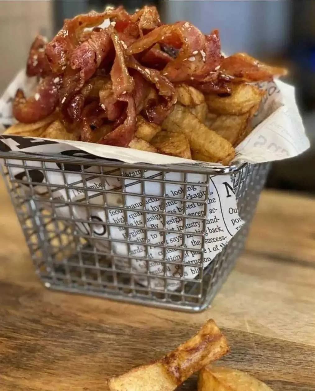 Homemade Fries with Caramelized Bacon in Beer