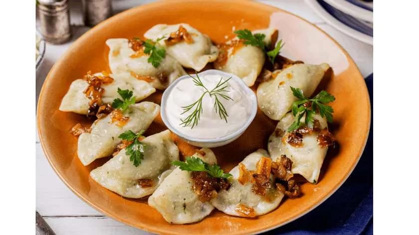 Pierogi ze szpinakiem i serem