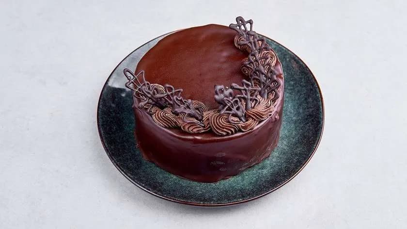 Tort kremowo - czekoladowy 1.8 kg