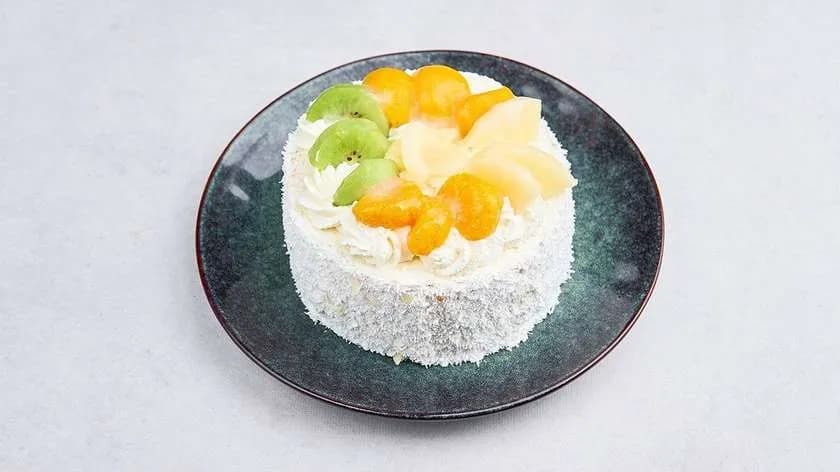 Tort śmietanowo - waniliowy 1.5 kg