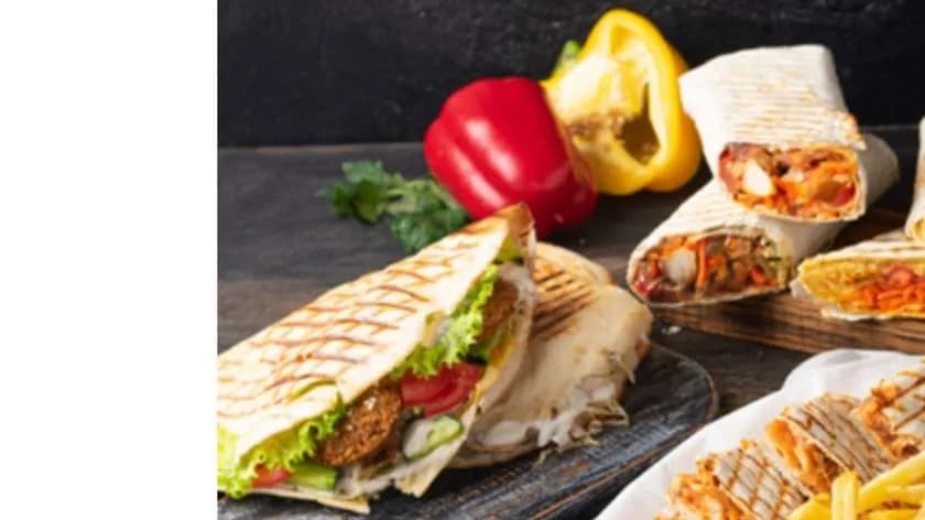 Kebab Mięso + surówka