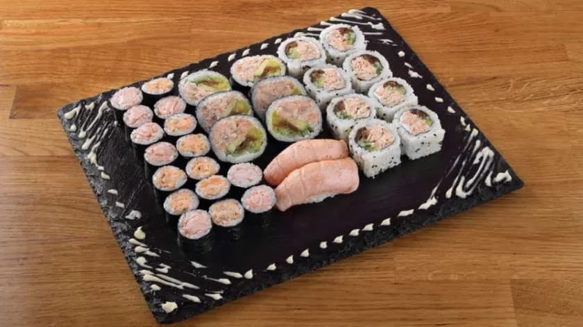 Set 9th Łosoś Pieczony (32 szt.)