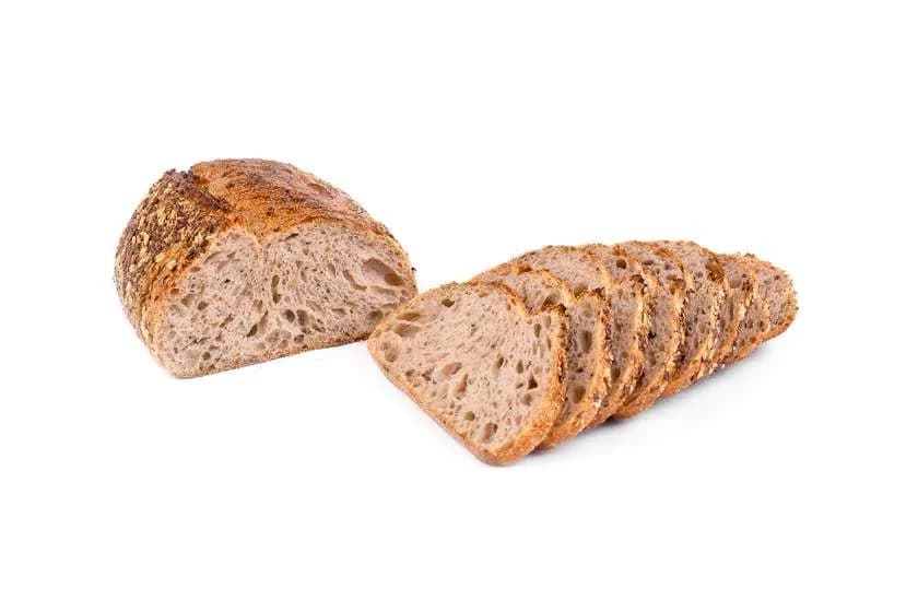 Chleb wiejski na zakwasie z siemieniem lnianym