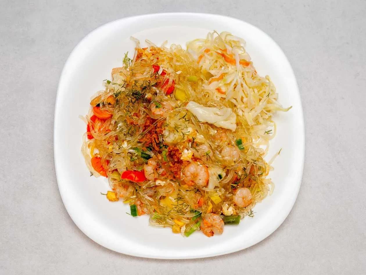 Soya noodles with shrimps