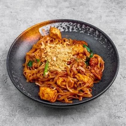 Pad Thai noodles