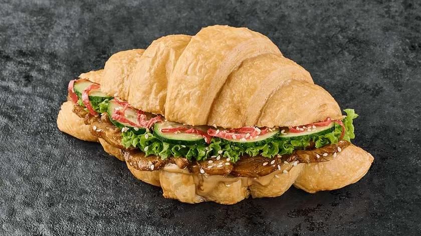 Croissant Kurczak Teriyaki