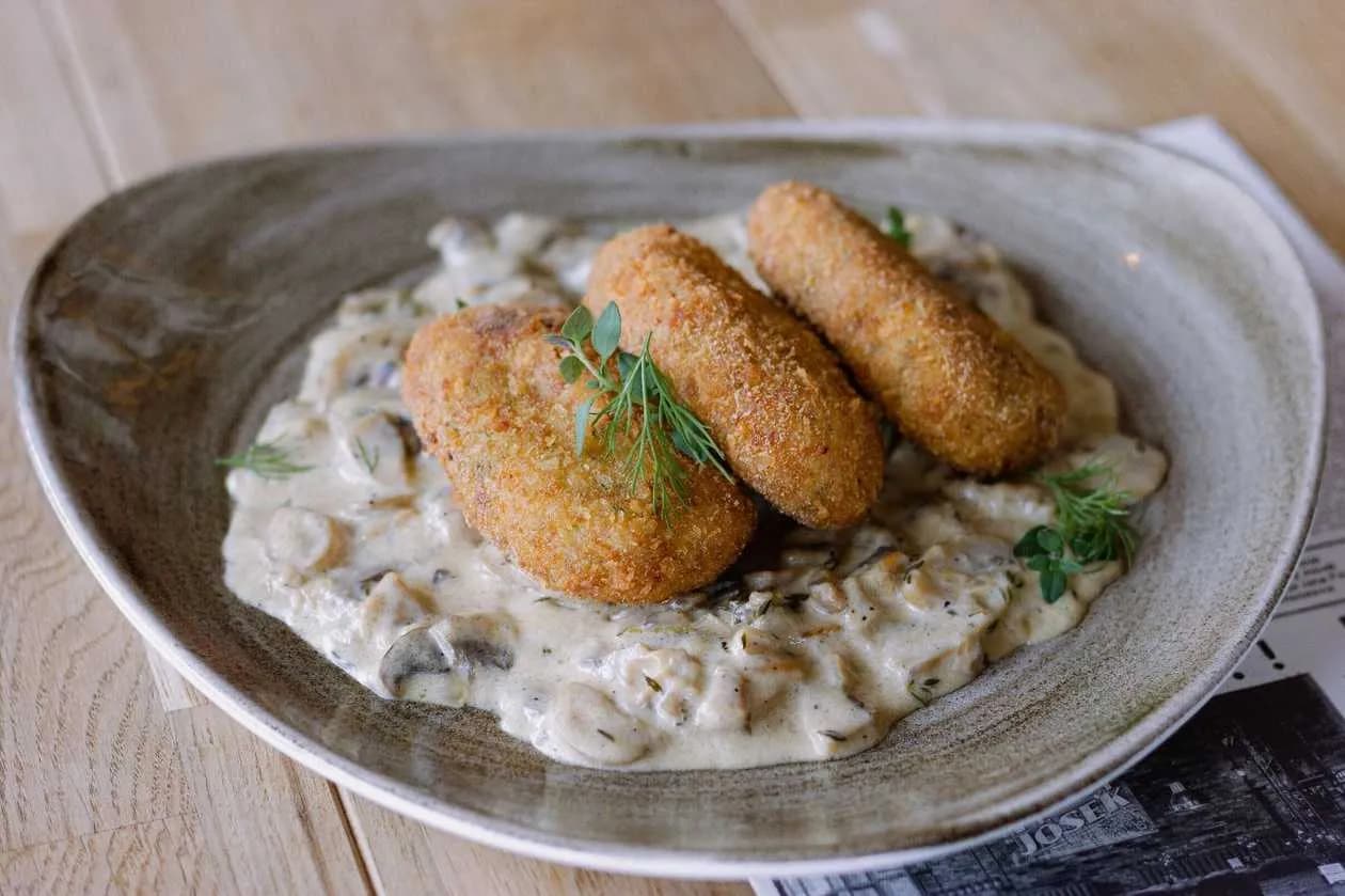 Kotleciki pod grzybkem