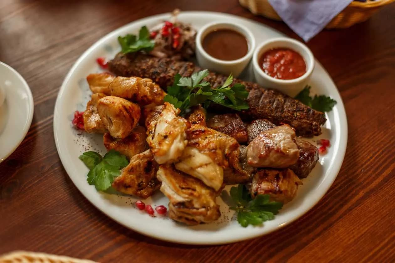 Talerz dań z grilla