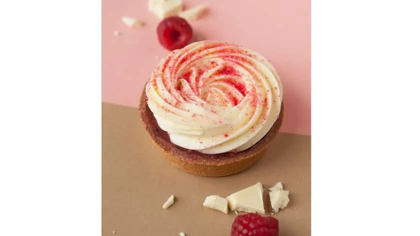 Tartaletka biała czekolada malina