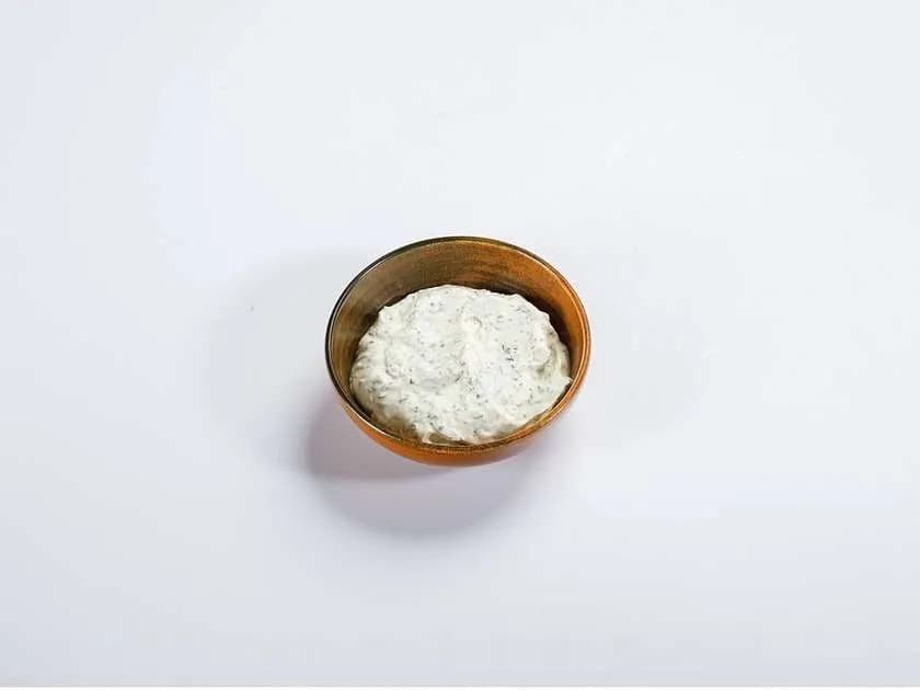 Śmietanowy z ziołami