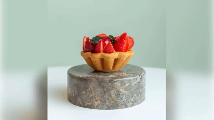 Tarta truskawkowa z yuzu