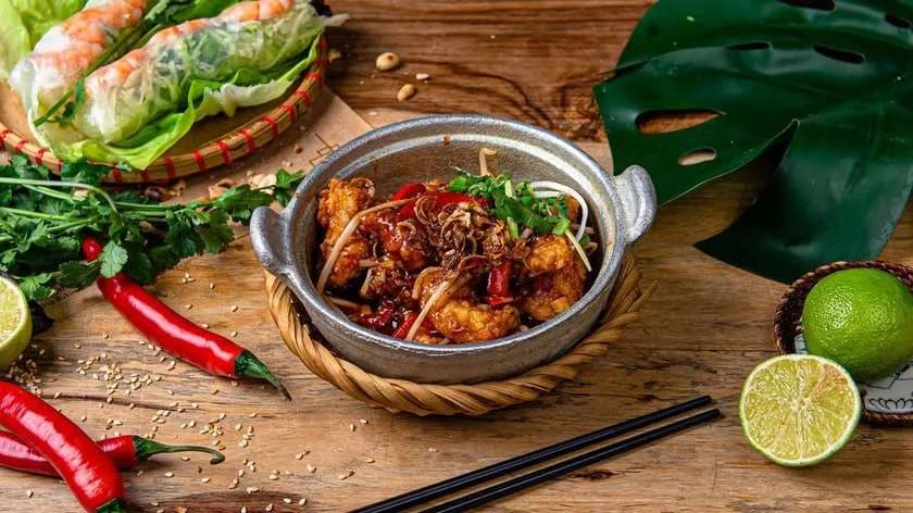 Dorsz w tempurze w sosie limonka-chilli