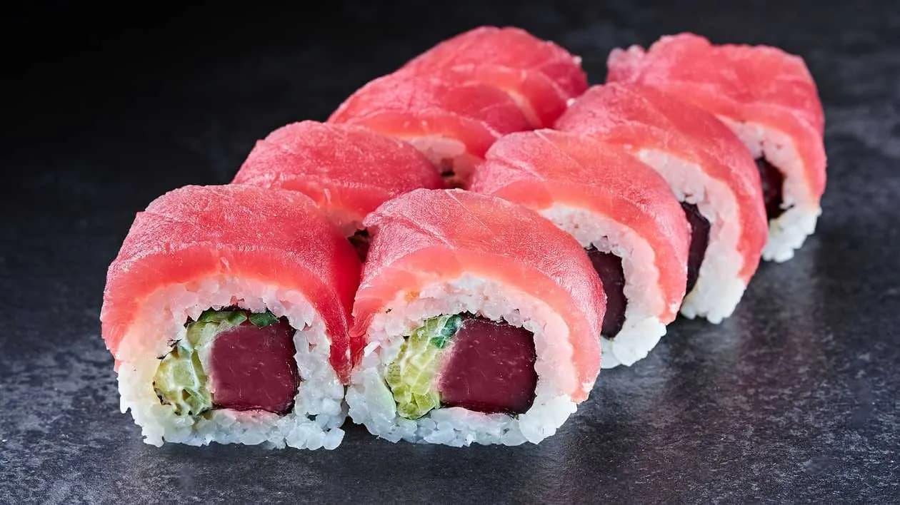 Tuna - golden california maki