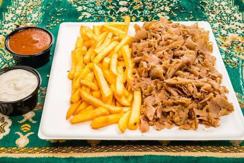Kebab on a Plate with Beef (without salads)