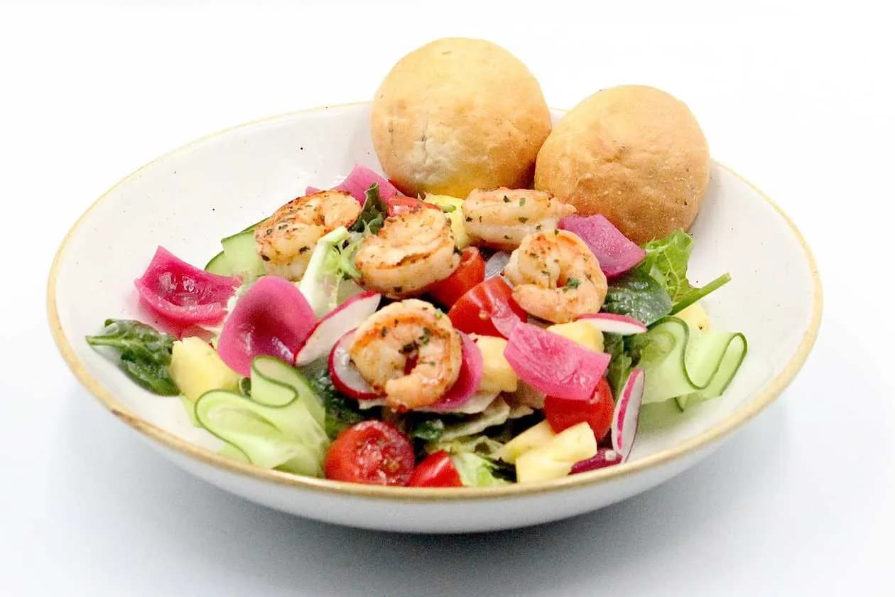 Grilled Shrimps with yogurt dressing
