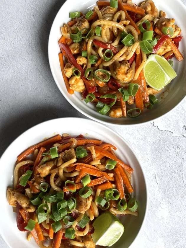 Wheat Noodles with Chicken