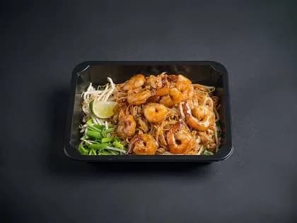 Pad thai with shrimps