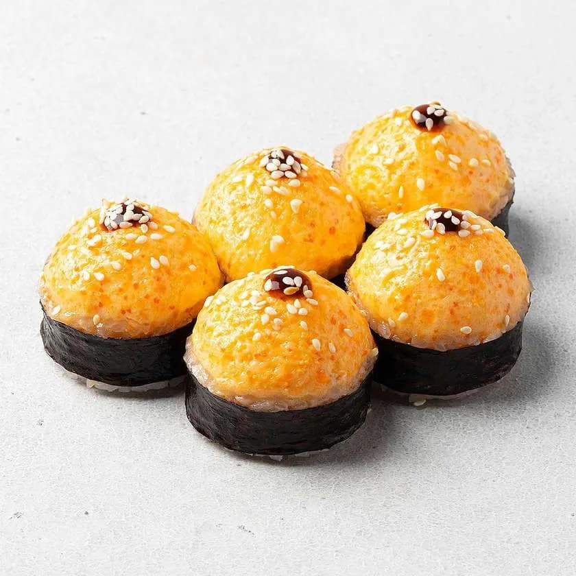 Mak Ayashi z łososiem