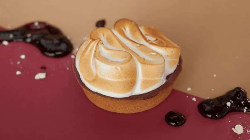 Tartaletka porzeczka beza włoska