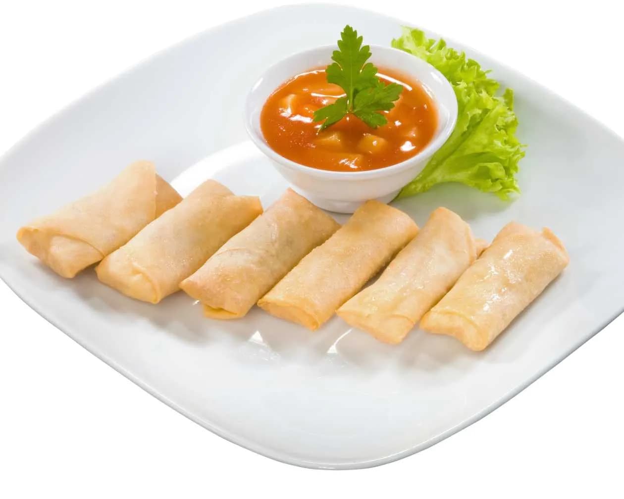 4. Mini Spring Rolls Stuffed with Fresh Vegetables (vege)