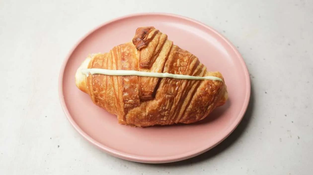 Croissant pistacja