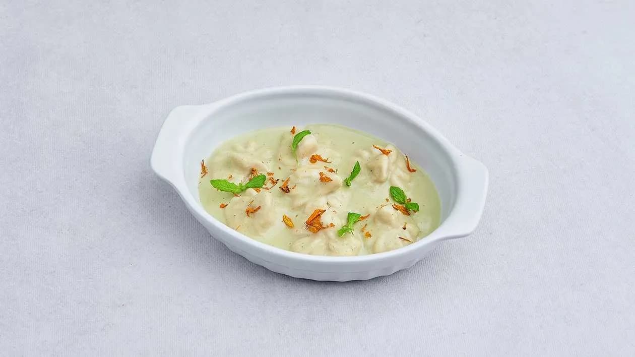 Chinkluka with Cheese in Pesto Sauce (7 pieces).