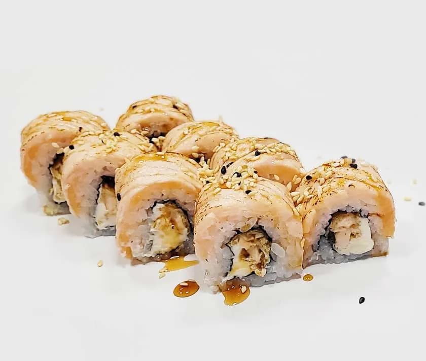 Uromaki z Łososiem 8szt...