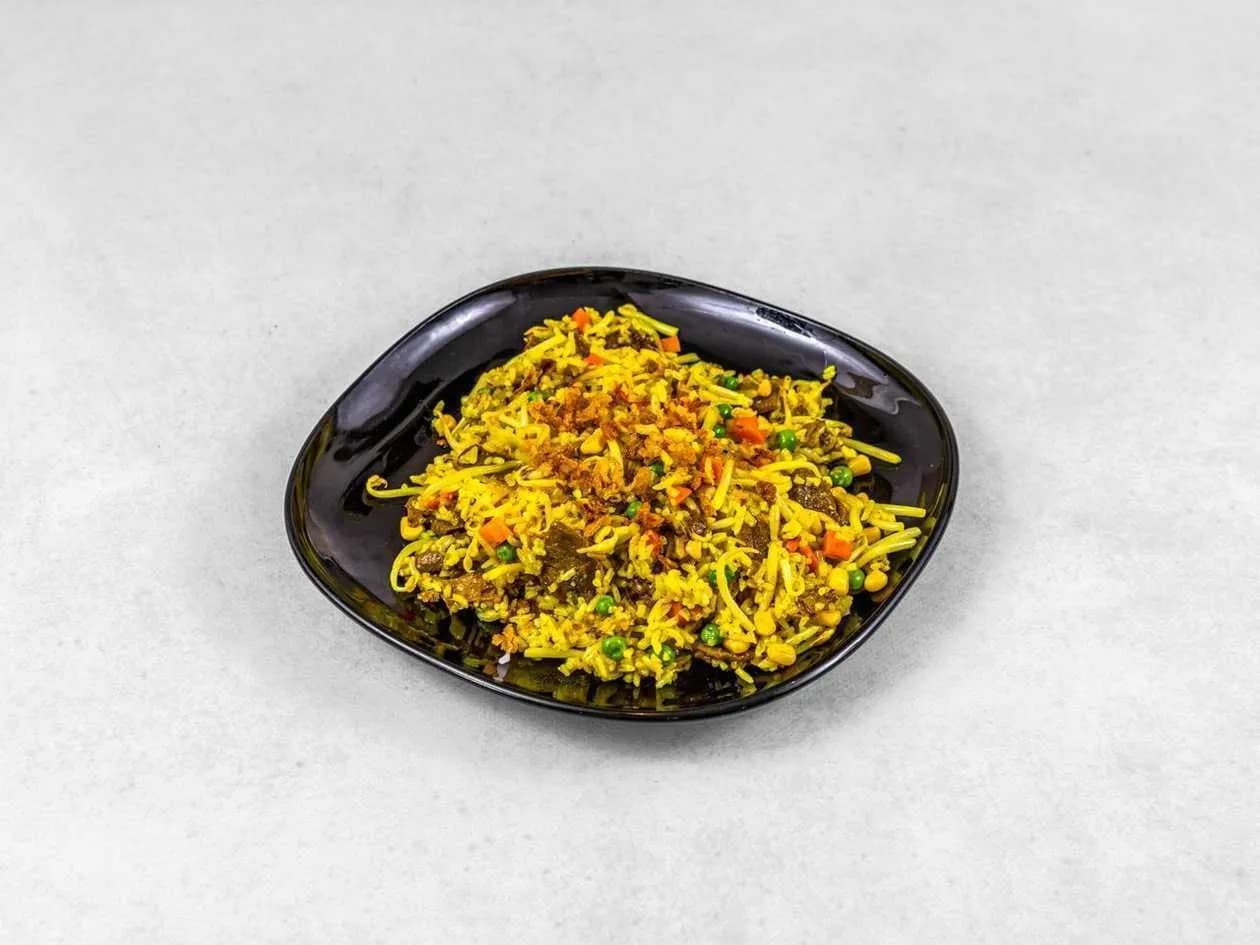 Fried Rice with Vegetables and Salad