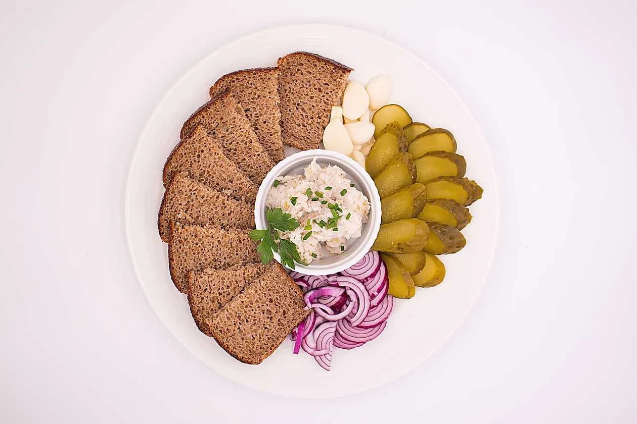 Ukrainian snack salo