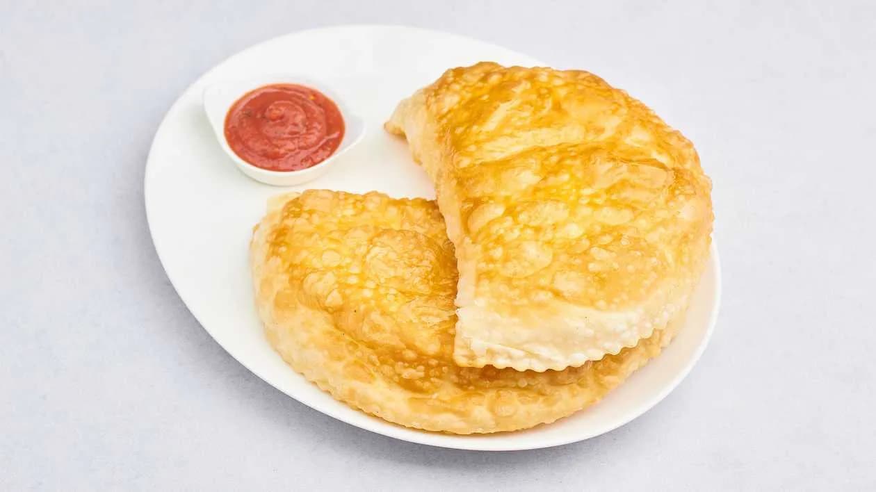 Chiboreks with spinach and cheese