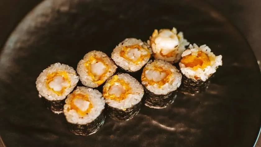 Hosomaki krewetka w tempurze 8szt
