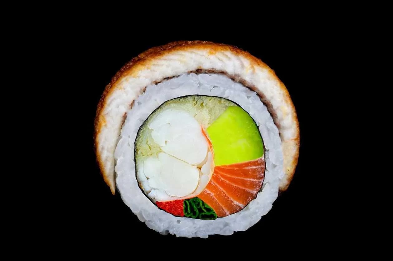 DRAGON SAKE EBI DELUXE