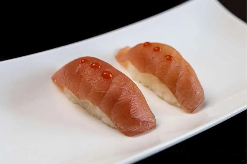 Nigiri with Tuna